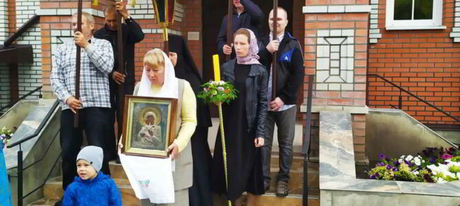 Престольный праздник обители на Сретение Владимирской иконы Божьей Матери